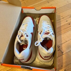 Brand new Nike Air Max